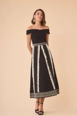 Coosy Total look|Faldas*FALDA CONDESANEGRO
