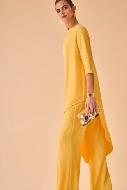 Coosy Tops|Total look*TOP KAVITAAMARILLO