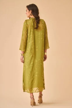 Coosy Vestidos midi*Vestido Dhalia Oliva |